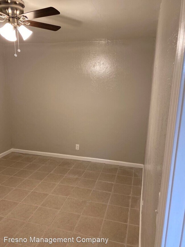 Foto del edificio - 382 N Glenn Ave