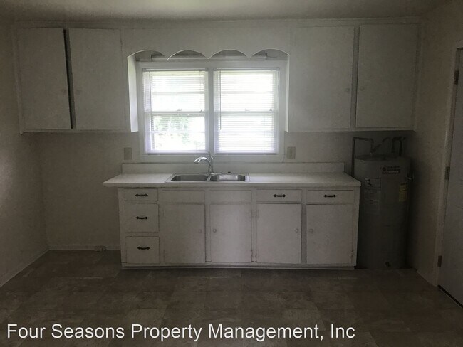Foto del edificio - 2 br, 1 bath House - 111 Tyson Road