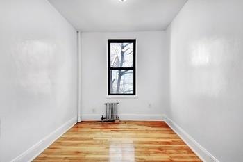 Building Photo - 525 W 150th St