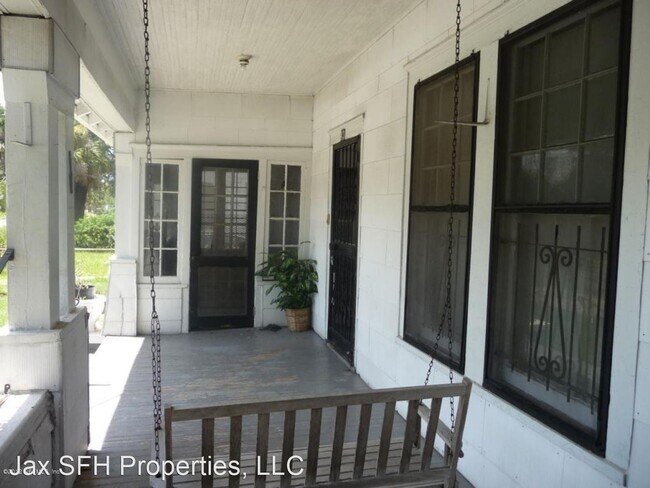 Building Photo - 2 br, 1 bath House - 43 W 23rd Street