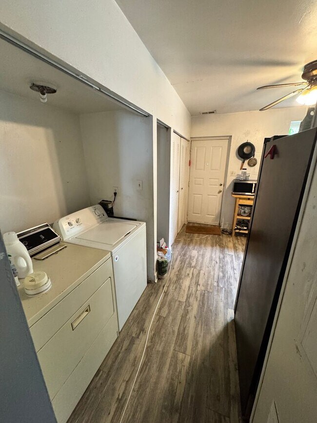 Foto del edificio - 3 bed 2 bath close to VCU