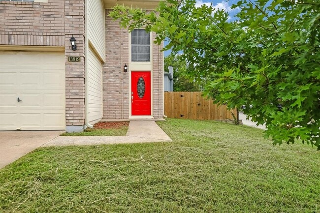 Building Photo - 13819 Lothian Dr