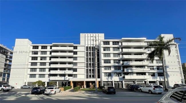 Photo - 10101 E Bay Harbor Dr Apartment