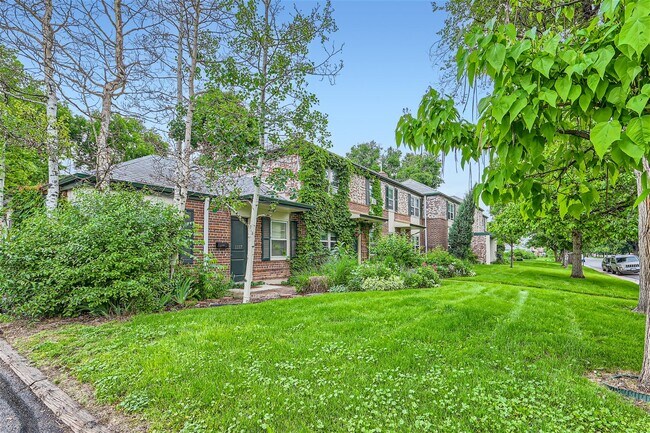 Building Photo - 1163 Krameria St