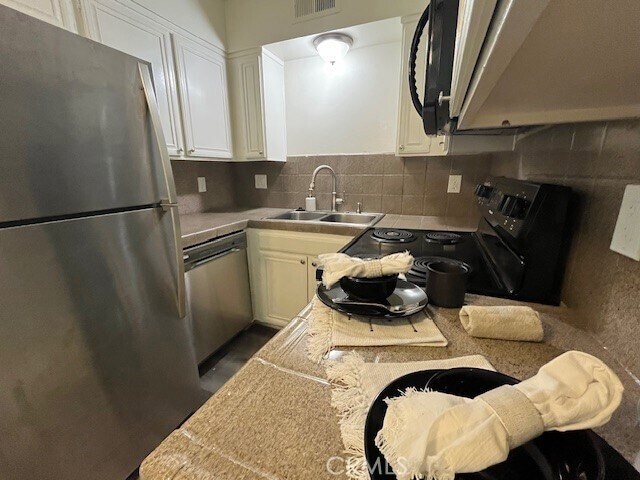 Foto del edificio - 45313 Sunset Ln