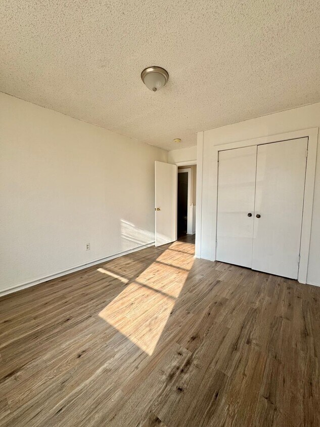 Foto del edificio - NOW AVAILABLE - Cozy Rental + Affordable P...