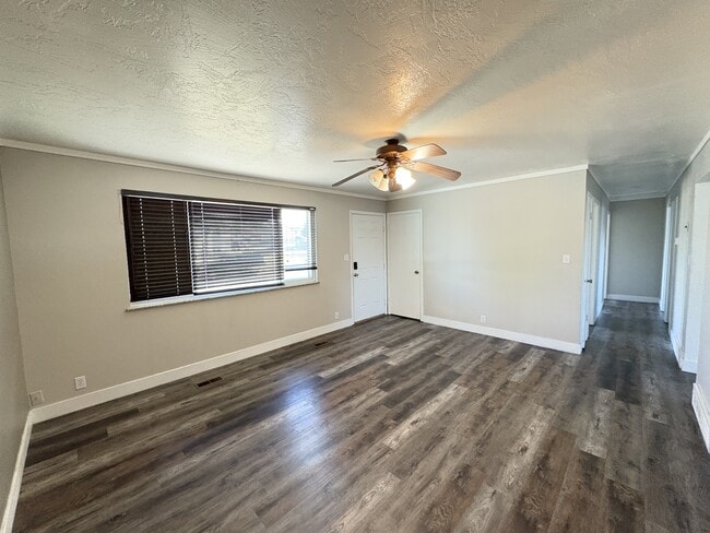 Foto del edificio - 6540 King Valley Rd