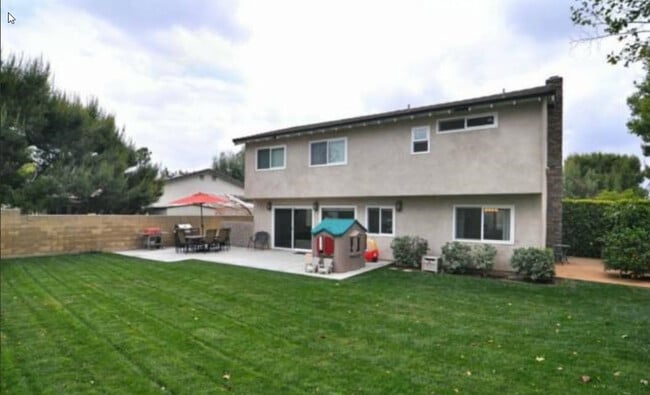 Building Photo - 2374 San Joaquin Ct