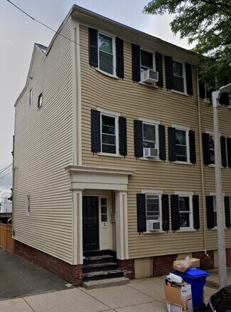Building Photo - 125 Trenton St