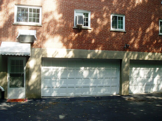 Rear View - 1078 Delta Ave
