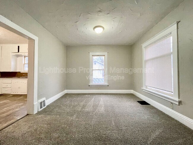 Building Photo - 2816 Park St