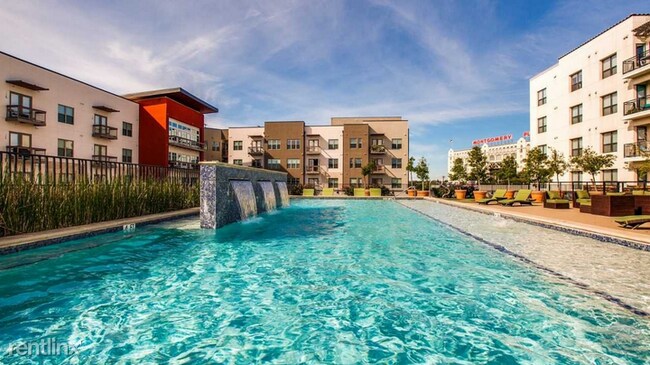 Foto del edificio - Studio, 1 bath Flat - 2501 W 7th St