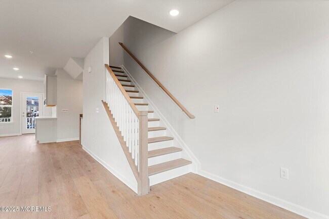 Foto del edificio - 20 Barton Ave