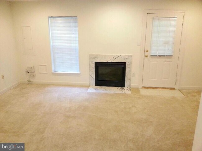 Foto del edificio - 2013 Wheaton Haven Ct