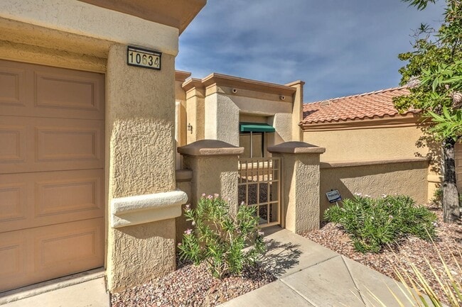 Building Photo - 10634 Sky Meadows Ave