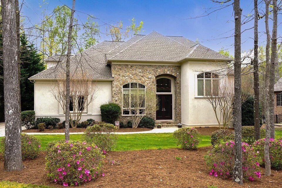 Primary Photo - 2121 Climbing Rose Ln