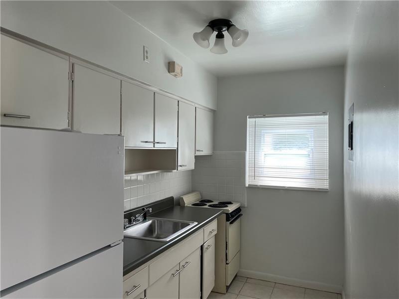 Foto del edificio - 1501 NE 8th St