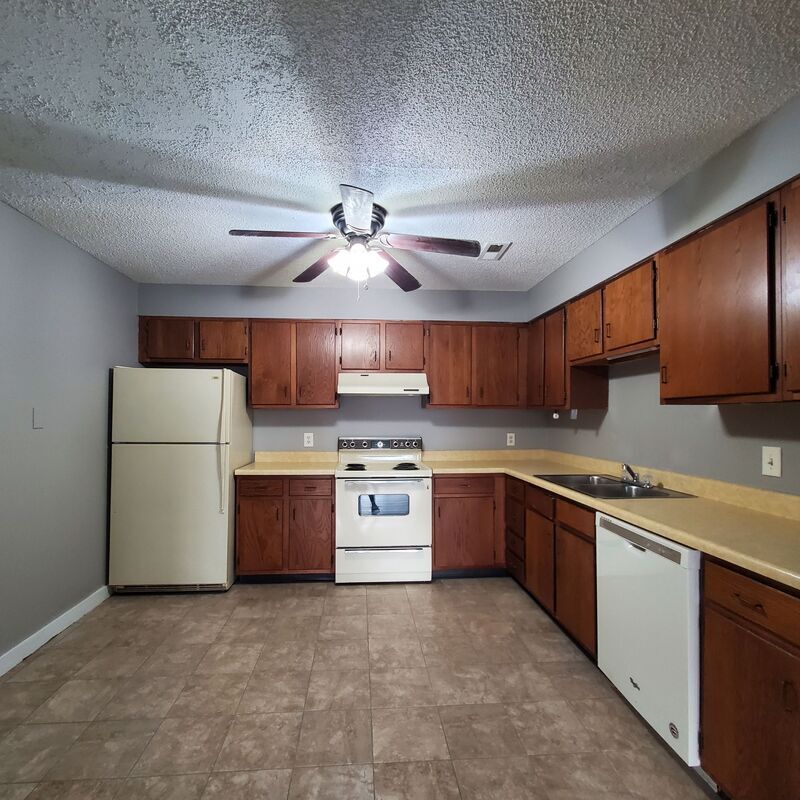 Primary Photo - 1631 A St