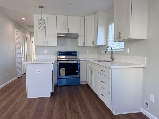 Cocina - 10233 Collett Ave