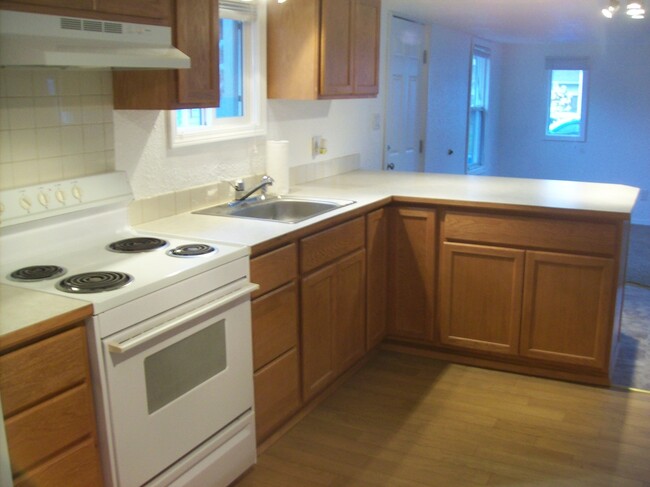 Building Photo - STATUS: PENDING APPLICATION-  | R220A | $1...