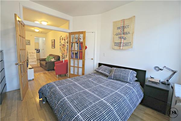 Building Photo - 56 E 7th St