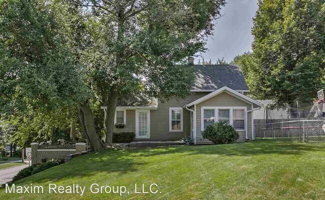 Foto del edificio - 2 br, 1 bath House - 5001 HAMILTON ST