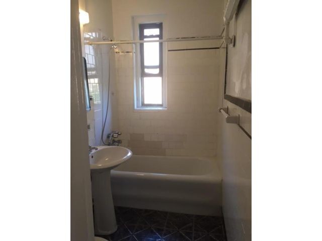 Foto del edificio - 11525 84th Ave