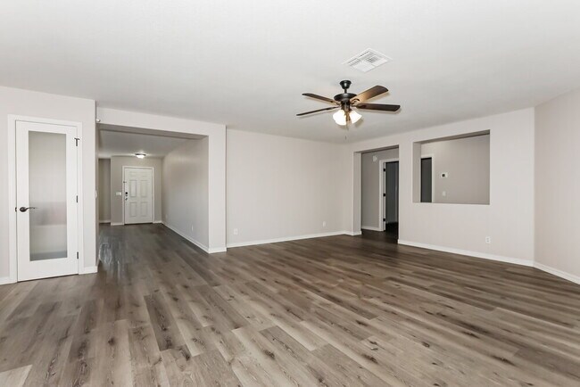 Foto del edificio - 11462 E Quarry Ave