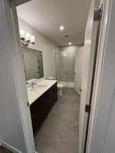 Building Photo - 5623-5623 Fenwick St