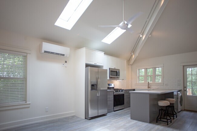 Foto del edificio - 113 Barclay Rd