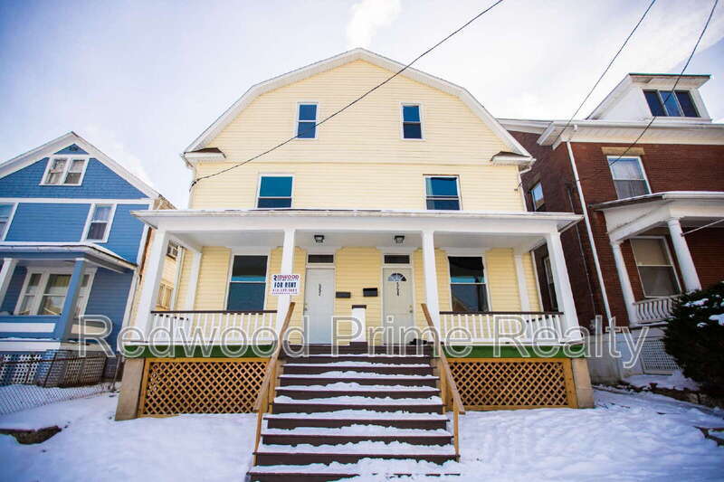 Foto principal - 554 Highland Avenue