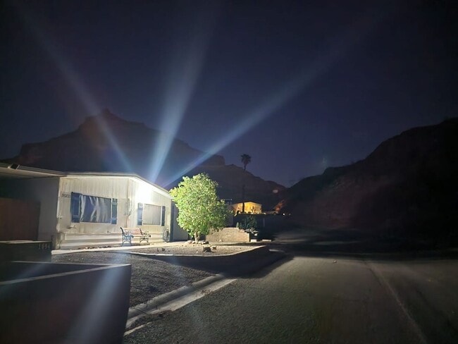 Building Photo - PARKER, AZ WINTER RENTAL - Furnished Home ...