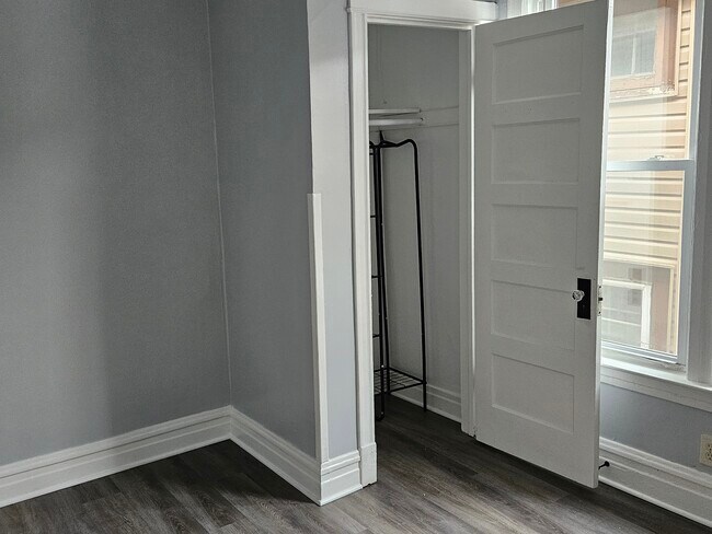 Bedroom 3 - 5241 W Washington Blvd