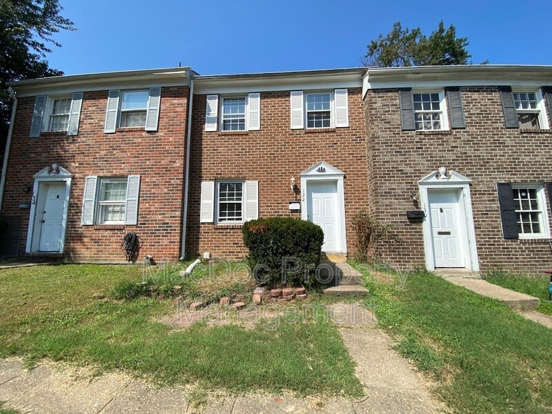 132 Janney Ct, Fredericksburg, VA 22408 Condo for Rent in