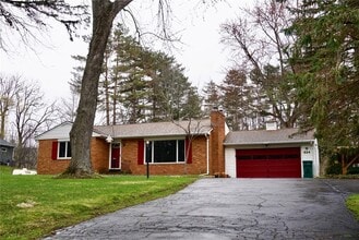Building Photo - 934 Boughton Hill Rd