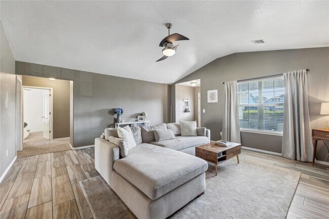 Foto del edificio - 11088 N 116th E Ave