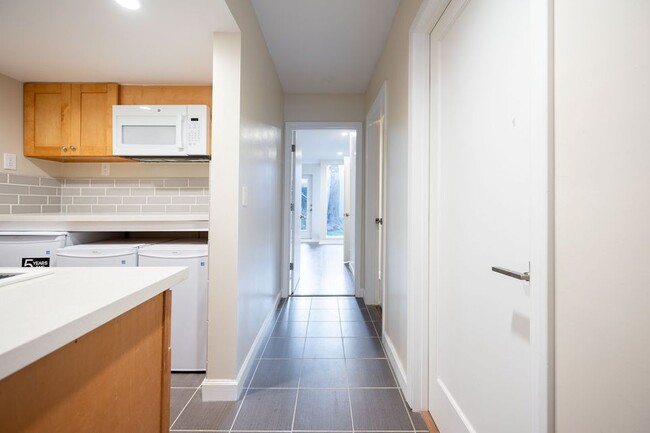 Kitchenette - 30 Bernice St
