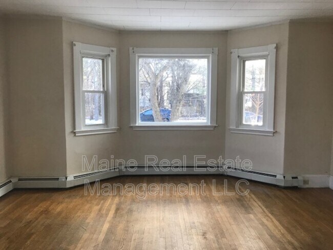 Foto del edificio - 381 Ohio St