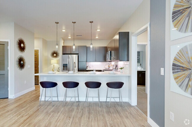 2BR, 2BA - 1,196SF - Dining Room - Solana Lucent Station