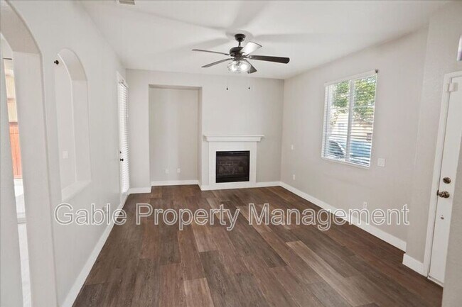 Building Photo - 24622 W Montevista Cir.