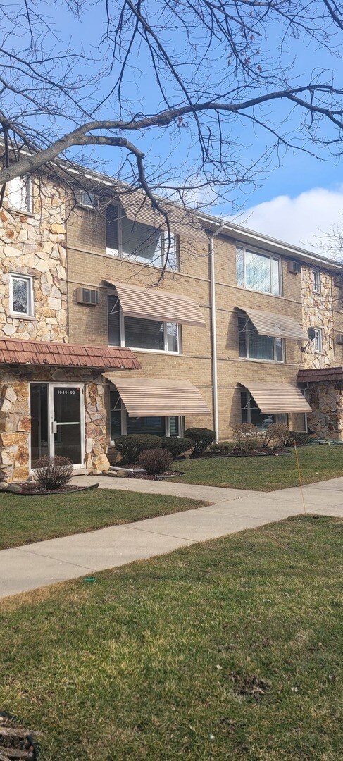 Building Photo - 10403 S Keating Ave