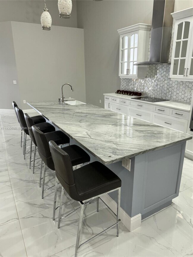 Foto del edificio - 652 W Palm Aire Dr