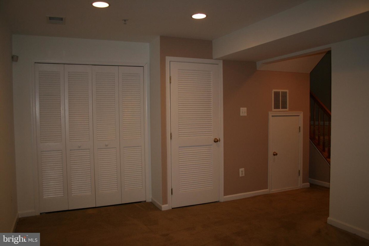Foto principal - 7105 Fox Harbor Way