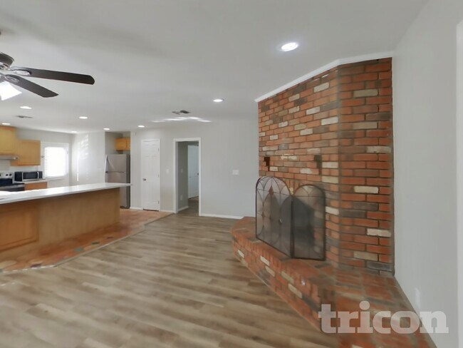 Foto del edificio - 4809 W Cochise Dr