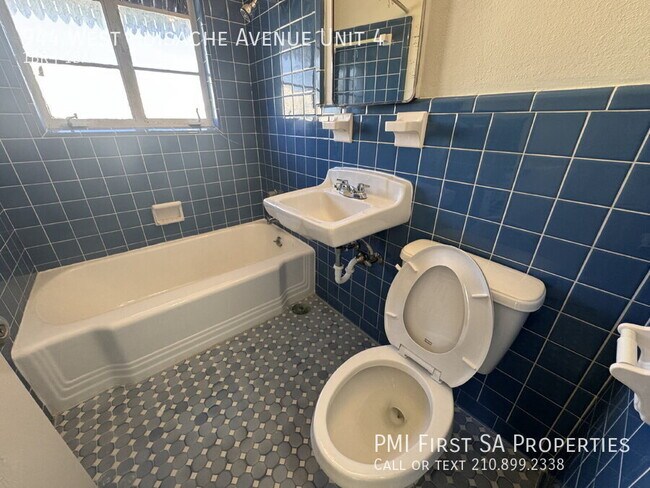 Foto del edificio - 944 W Huisache Ave
