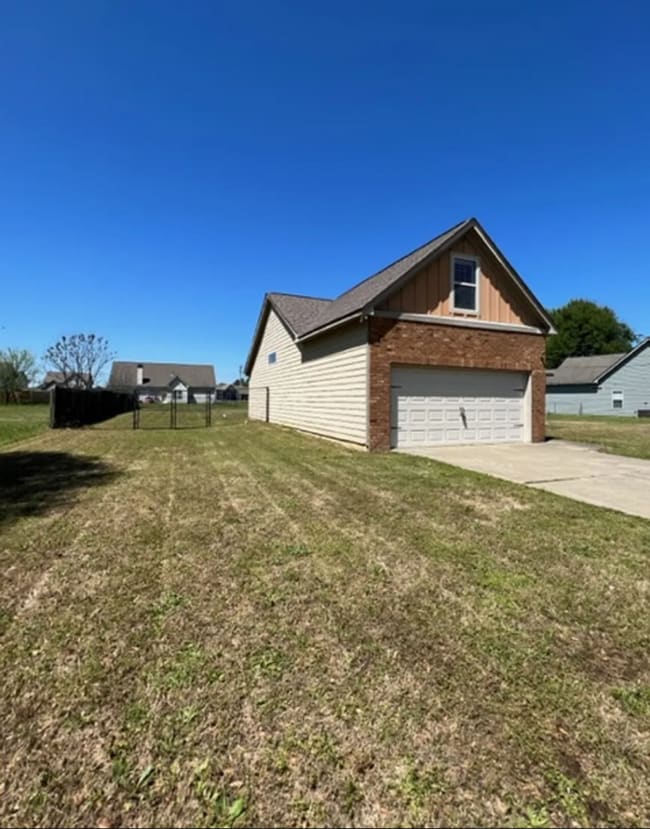 Building Photo - 266 Owens Rd