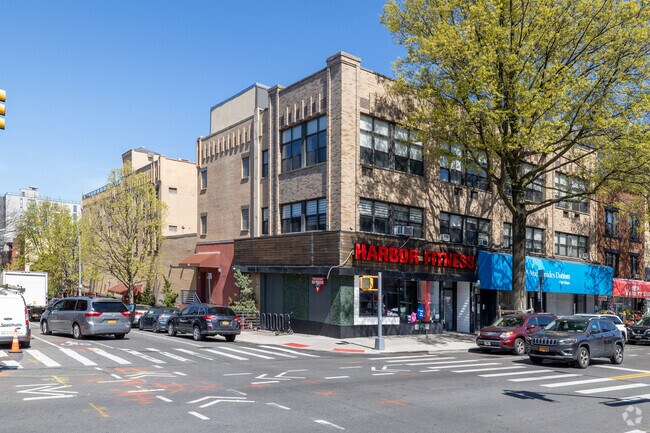 544 Quinta Avenida - 205 15th St