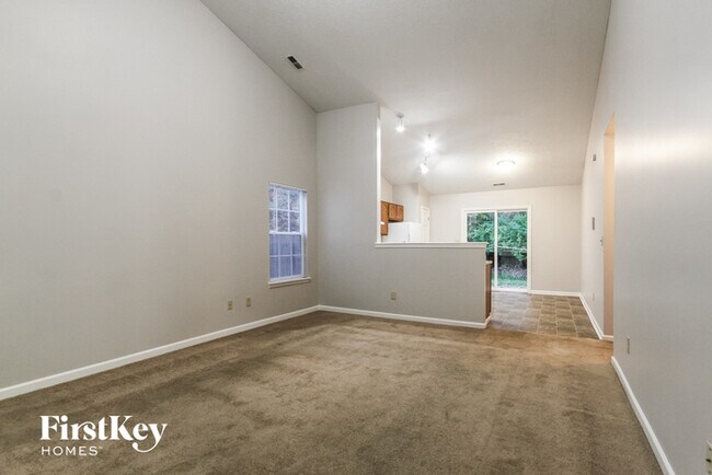 Building Photo - 7109 Pluto Dr