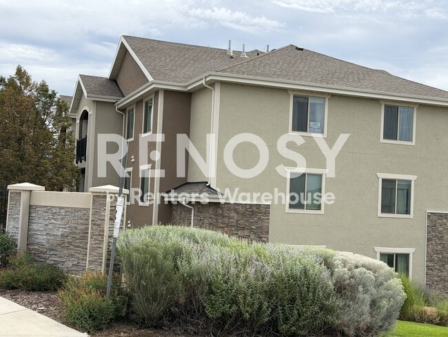 Building Photo - 147 W Spring Hill Way