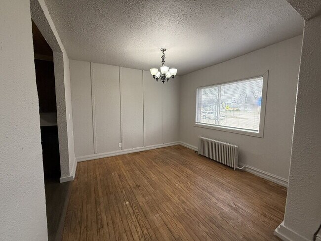 Foto del edificio - 821 Broadway